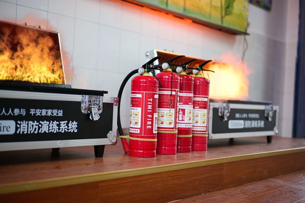拟灭火设备：革新消防安全培训的科技利器麻将胡了2试玩模拟器TiMiFire模(图1)
